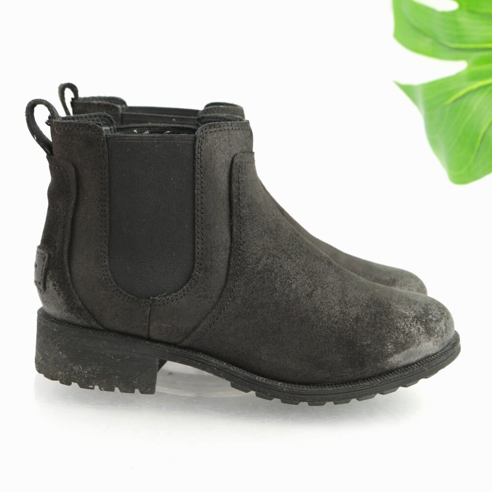 UGG Womens Bonham Boot Size 7 Waterproof Black Distress Suede Chelsea Lug Bootie